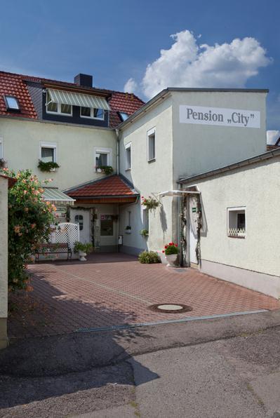 Pension "City" Oschatz Bagian luar foto